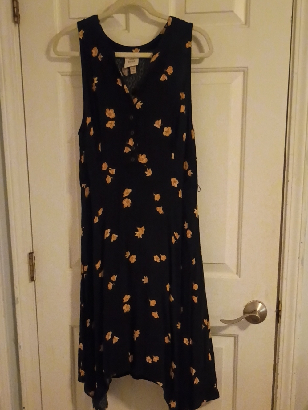 Knox Rose Black Sleeveless V-Neck Midi Dress with Yellow Floral Print